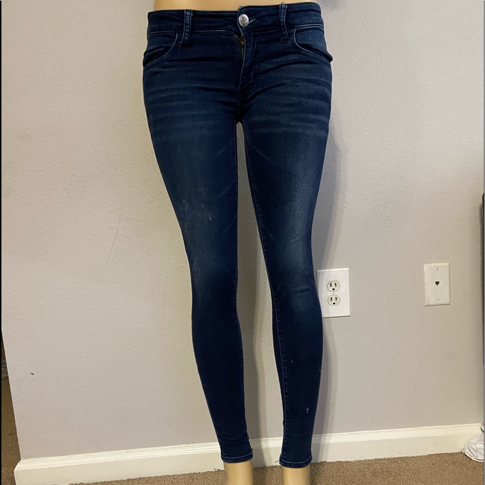 AMERICAN EAGLE super stretch blue jeans SIZE 6